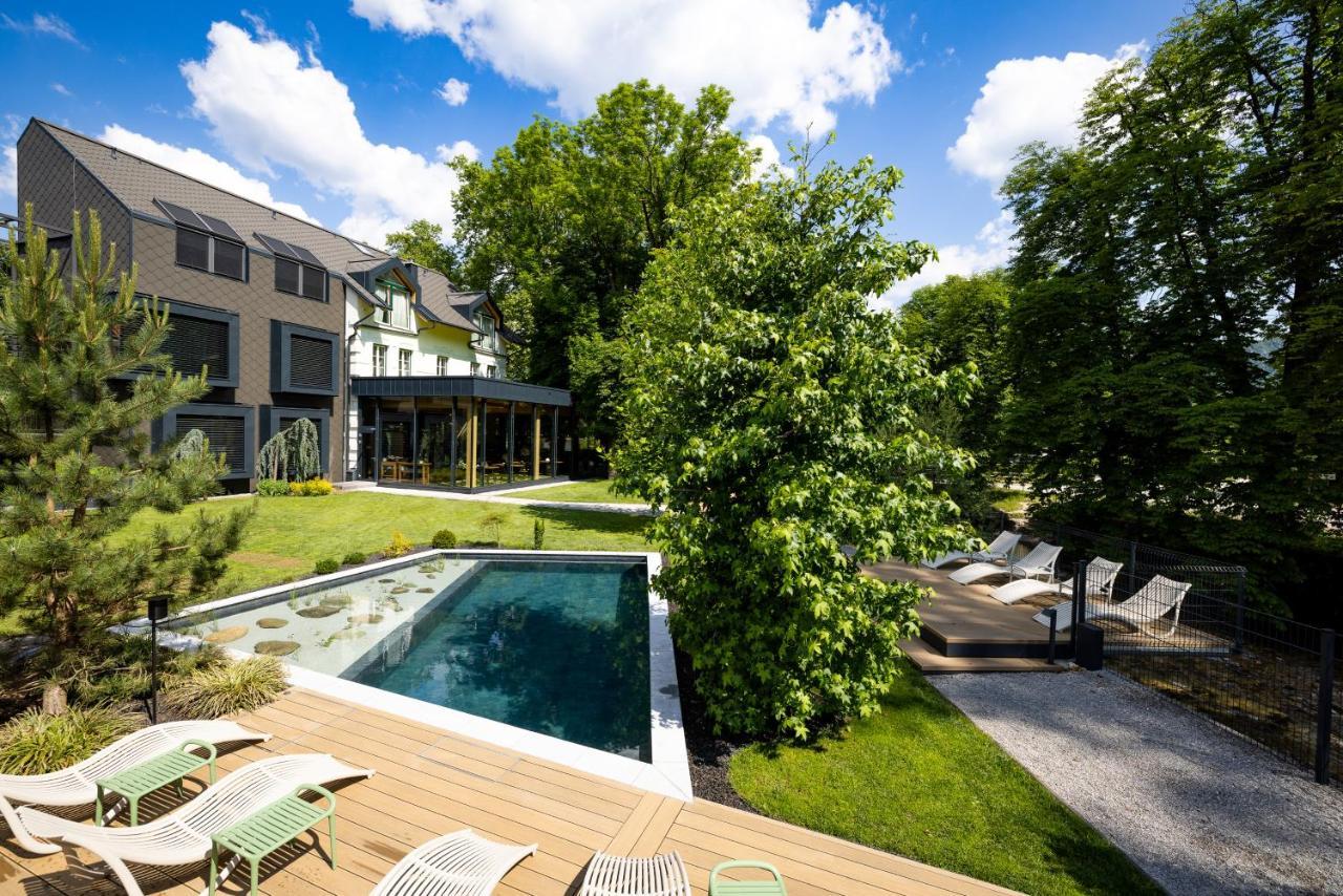 Boutique Hotel Sunrose 7 - Gourmet & Spa (Adults Only) Bohinj ภายนอก รูปภาพ