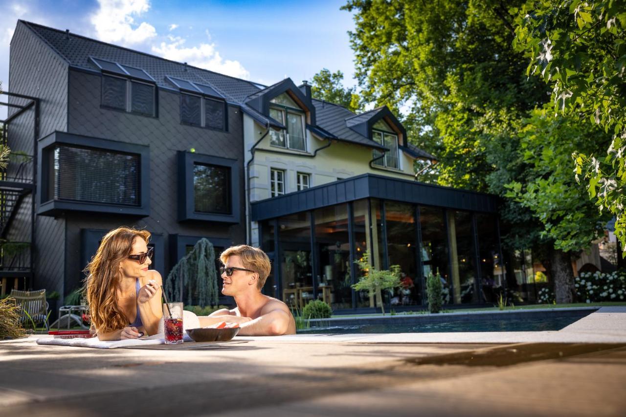 Boutique Hotel Sunrose 7 - Gourmet & Spa (Adults Only) Bohinj ภายนอก รูปภาพ