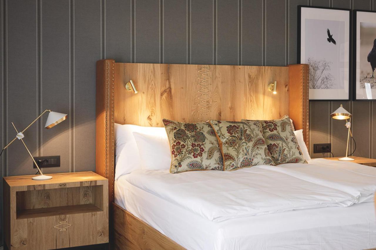 Boutique Hotel Sunrose 7 - Gourmet & Spa (Adults Only) Bohinj ภายนอก รูปภาพ